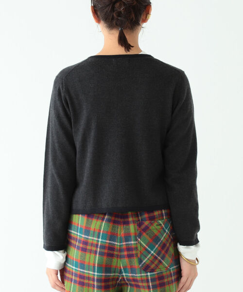 BEAMS BOY（ビームスボーイ）の「BEAMS BOY / 12ゲージ チャイナ トリム カーディガン（カーディガン/ボレロ・レディース・ピンク/チャコールグレー・1/2）」の8枚目の写真