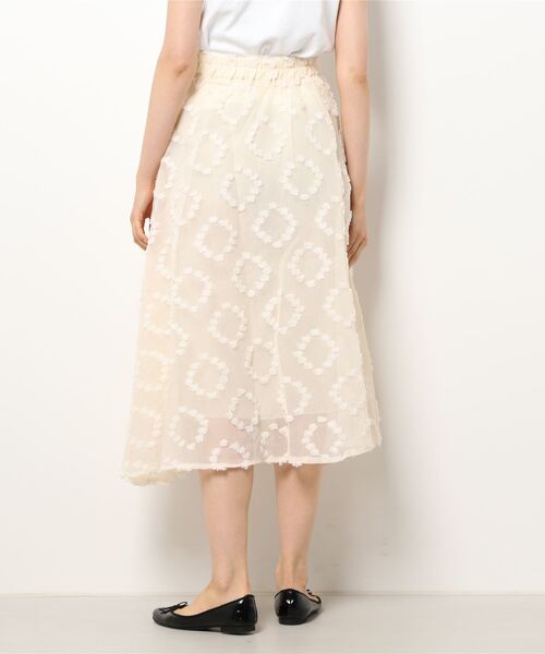 Bab（バブ）の「【WEB限定】モチーフフレアスカート（スカート・レディース・ブラック/ベージュ・M）」の11枚目の写真