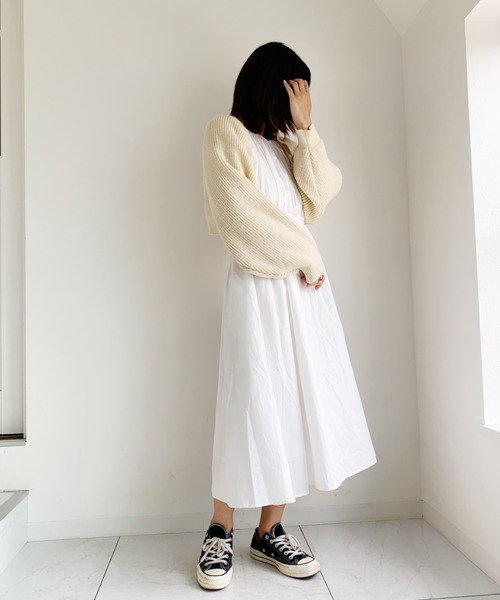 at12:03(アットイチニーゼロサン)の「ボレロニットカーデ(カーディガン/ボレロ・レディース・ブラック/グレー/アイボリー・FREE)」の5枚目の写真