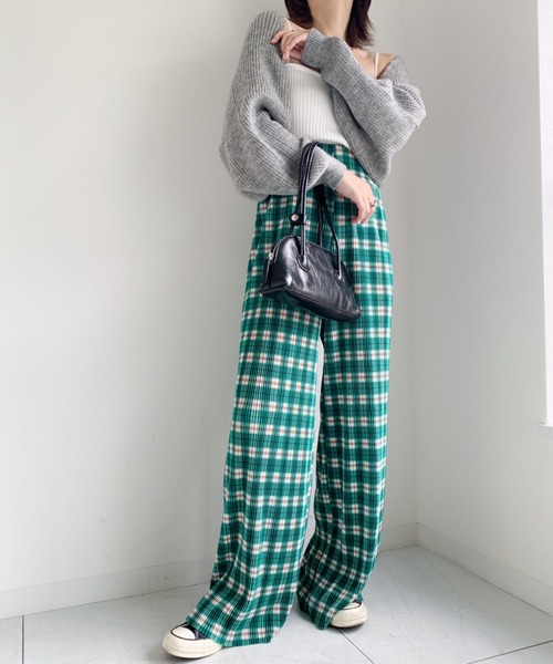 at12:03(アットイチニーゼロサン)の「ボレロニットカーデ(カーディガン/ボレロ・レディース・ブラック/グレー/アイボリー・FREE)」の12枚目の写真