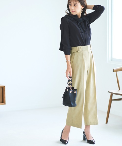 RUIRUE BOUTIQUE（ルイルエブティック）の「洗えるシークレットゴム　ストレート美脚パンツ（その他パンツ・レディース・サーモンピンク/テラコッタ/オフホワイト/ライトカーキ/ネイビー/ブラック/ブルー・3L/4L/L/LL/M/S/5L）」の5枚目の写真
