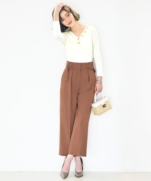 RUIRUE BOUTIQUE（ルイルエブティック）の「洗えるシークレットゴム　ストレート美脚パンツ（その他パンツ・レディース・サーモンピンク/テラコッタ/オフホワイト/ライトカーキ/ネイビー/ブラック/ブルー・3L/4L/L/LL/M/S/5L）」の4枚目の写真