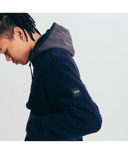 AIGLE（エーグル）の「ボアフリース アノラックパーカ（スウェット・メンズ・アイボリー/ダークネイビー・LL/M/L）」の20枚目の写真