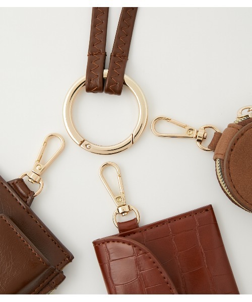 crie conforto（クリーコンフォルト）の「コンビ多機能スマホショルダー（ショルダーバッグ・レディース・ブラック/ブラウン/グレー/シルバー/ゴールド・FREE）」の20枚目の写真