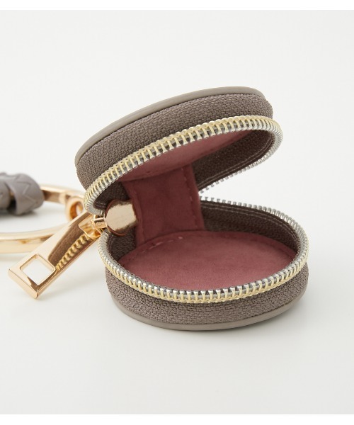 crie conforto（クリーコンフォルト）の「コンビ多機能スマホショルダー（ショルダーバッグ・レディース・ブラック/ブラウン/グレー/シルバー/ゴールド・FREE）」の14枚目の写真