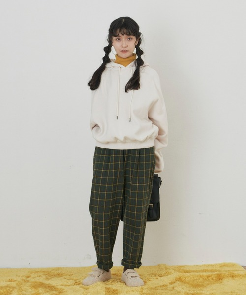 MERLOT（メルロー）の「ボリューム袖裏起毛パーカー（パーカー・レディース・ナチュラル/ブラウン/グレー/ダークグリーン・FREE）」の19枚目の写真