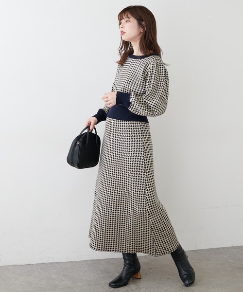 natural couture（ナチュラルクチュール）の「千鳥格子ダブルジャガードニット（ニット/セーター・レディース・ネイビー/ブラウン/グレー・FREE）」の5枚目の写真