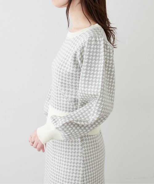 natural couture（ナチュラルクチュール）の「千鳥格子ダブルジャガードニット（ニット/セーター・レディース・ネイビー/ブラウン/グレー・FREE）」の16枚目の写真