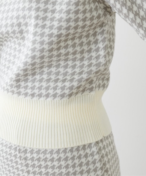 natural couture（ナチュラルクチュール）の「千鳥格子ダブルジャガードニット（ニット/セーター・レディース・ネイビー/ブラウン/グレー・FREE）」の13枚目の写真