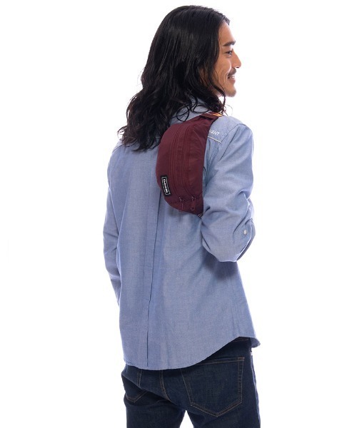 DAKINE(ダカイン)の「DAKINE CLASSIC HIP PACK ボディバッグ 【2021年秋冬モデル】/ダカインウエストポーチ(ボディバッグ/ウエストポーチ・レディース・グリーン系その他/オリーブ/カラフル/ブラック系その他/マルチ/パープル系その他/ブルー/ボルドー/ブラック/レッド系その他・FREE)」の8枚目の写真