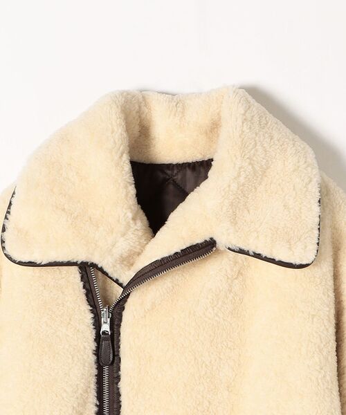 CASA FLINE（カーサフライン）の「CASA FLINE: ボア リバーシブル ジャケット コート（その他アウター・レディース・オフホワイト・ONE SIZE）」の7枚目の写真