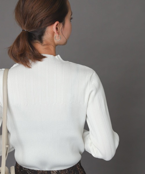 SENSE OF PLACE by URBAN RESEARCH(センスオブプレイスバイアーバンリサーチ)の「ランダムリブコンパクトセーター(ニット/セーター・レディース・イエロー/ミント/アイボリー/ブラック・ONE)」の11枚目の写真