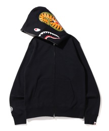 A Bathing Ape パーカー Mサイズ A BATHING APE（アベイシングエイプ）の「SHARK FULL ZIP HOODIE