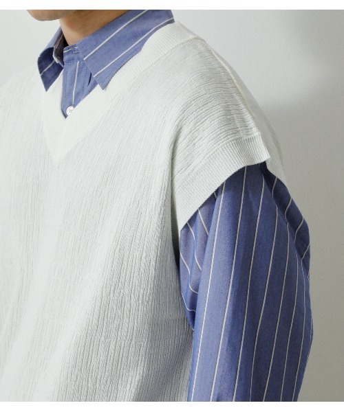 AZUL by moussy(アズールバイマウジー)の「SURFACE CHANGE KNIT VEST/サーフェスチェンジニットベスト(ベスト・メンズ・オフホワイト/ベージュ/ブラック・MEDIUM/LARGE)」の11枚目の写真