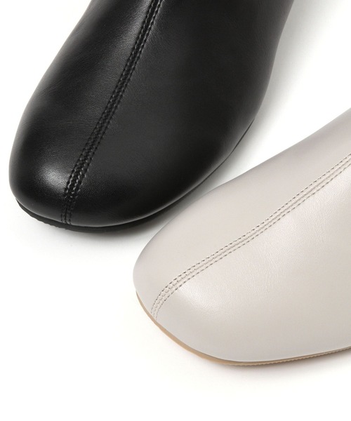 studio CLIP（スタディオクリップ）の「やわらかローヒールブーツ（ブーツ・レディース・ライトグレー/ブラック・X-LARGE/LARGE/MEDIUM）」の8枚目の写真