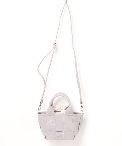favori vie nouvelle(ファボリ ヴィー ヌーヴェル)の「<favori vie nouvelle/ファボリ ヴィー ヌーヴェル> メッシュ編みミニ2WAYショルダー(ショルダーバッグ・レディース・アイボリー/ライトグリーン/モカ/ブラック/ネイビー/ライトグレー/ダークブラウン/ラベンダー/マスタード/シルバー/グリーン・ONE SIZE)」の9枚目の写真
