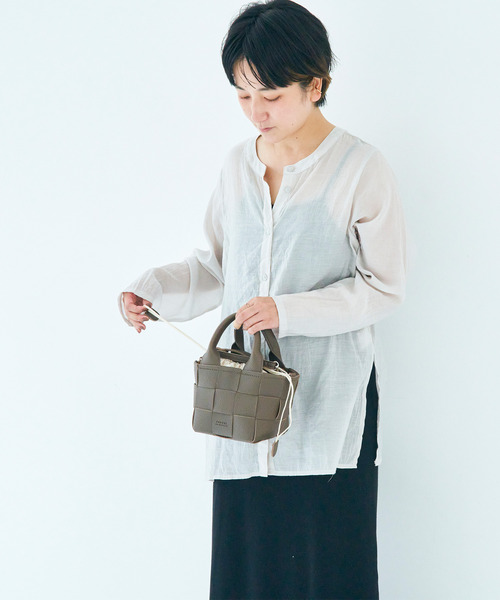 favori vie nouvelle(ファボリ ヴィー ヌーヴェル)の「<favori vie nouvelle/ファボリ ヴィー ヌーヴェル> メッシュ編みミニ2WAYショルダー(ショルダーバッグ・レディース・アイボリー/ライトグリーン/モカ/ブラック/ネイビー/ライトグレー/ダークブラウン/ラベンダー/マスタード/シルバー/グリーン・ONE SIZE)」の12枚目の写真