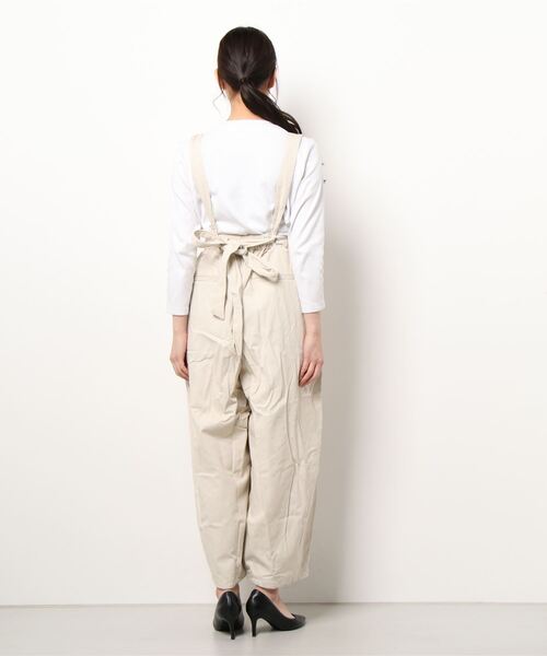 Wordtrobe(ワードトローブ)の「【wordtrobe】ツイル サスペンダー付き パンツ(その他パンツ・レディース・ブラック/キャメル/キナリ・FREE)」の6枚目の写真