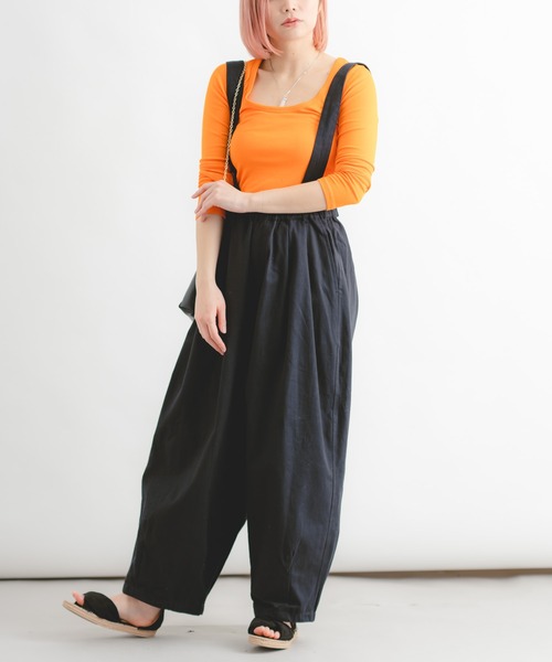 Wordtrobe(ワードトローブ)の「【wordtrobe】ツイル サスペンダー付き パンツ(その他パンツ・レディース・ブラック/キャメル/キナリ・FREE)」の1枚目の写真