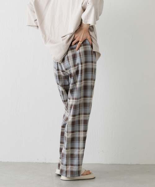WHIMSIC(ウィムジック)の「【WHIMSIC】ベルテッドパンツ2(その他パンツ・レディース・ブルー/ブラック/アイボリー/ブラック系その他・2/1)」の18枚目の写真