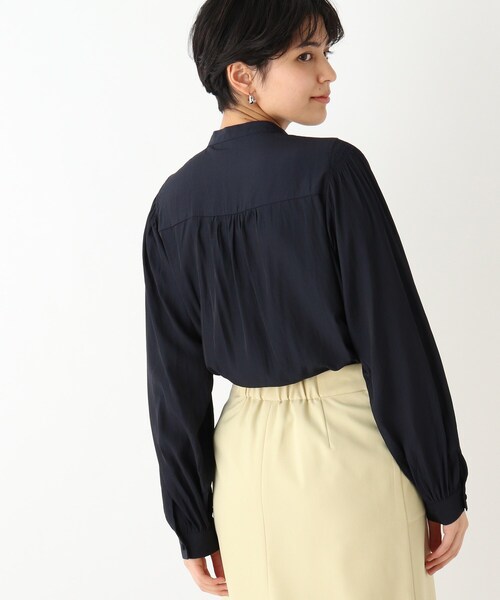 index（インデックス）の「◆パウダーサテンシャーリングボウタイブラウス【WEB限定サイズ】（シャツ/ブラウス・レディース・サックスブルー/ネイビー/ライトグレー/ホワイト系4・40/36/38/42）」の16枚目の写真