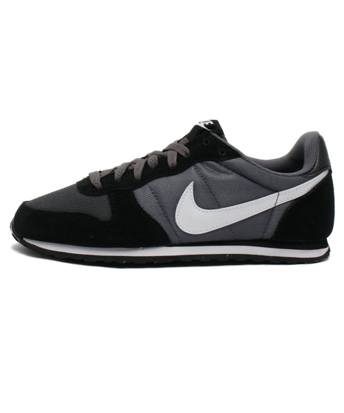 NIKE SPORTSWEAR（ナイキスポーツウェアー）の「ウィメンズ限定カラー ナイキ ジニコ WMNS NIKE GENICCO 644451（スニーカー・レディース・オフホワイト/ダークグレー/ブルー・23cm/23.5cm/24cm/24.5cm）」の4枚目の写真