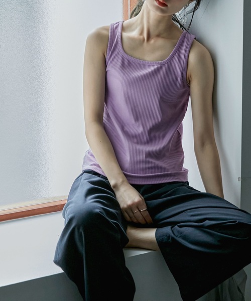 Fashion Letter(ファッションレター)の「ベーシックテレコリブタンクトップ(タンクトップ・レディース・ピンクベージュ/ブラック/ライトグリーン/パープル/オフホワイト・M)」の7枚目の写真