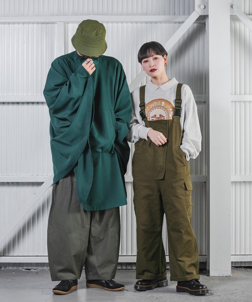 kutir（クティール）の「ミリタリーオーバーオール（サロペット