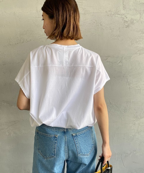 MICA&DEAL（マイカ＆ディール）の「[MICA&DEAL/マイカアンドディール] 別注 MONTGOMRY フレンチスリーブロゴプリントTシャツ（Tシャツ/カットソー・レディース・ホワイト/ブラック/グリーン・F）」の8枚目の写真