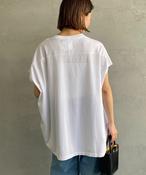 MICA&DEAL（マイカ＆ディール）の「[MICA&DEAL/マイカアンドディール] 別注 MONTGOMRY フレンチスリーブロゴプリントTシャツ（Tシャツ/カットソー・レディース・ホワイト/ブラック/グリーン・F）」の14枚目の写真