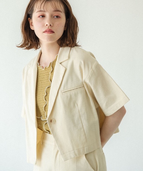 idem(イデム)の「【ZOZOTOWN限定】short sleeves jacket/ショート丈コットンジャケット(テーラードジャケット・レディース・ブラック/アイボリー/スモークピンク・FREE)」の17枚目の写真