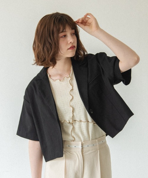 idem(イデム)の「【ZOZOTOWN限定】short sleeves jacket/ショート丈コットンジャケット(テーラードジャケット・レディース・ブラック/アイボリー/スモークピンク・FREE)」の7枚目の写真