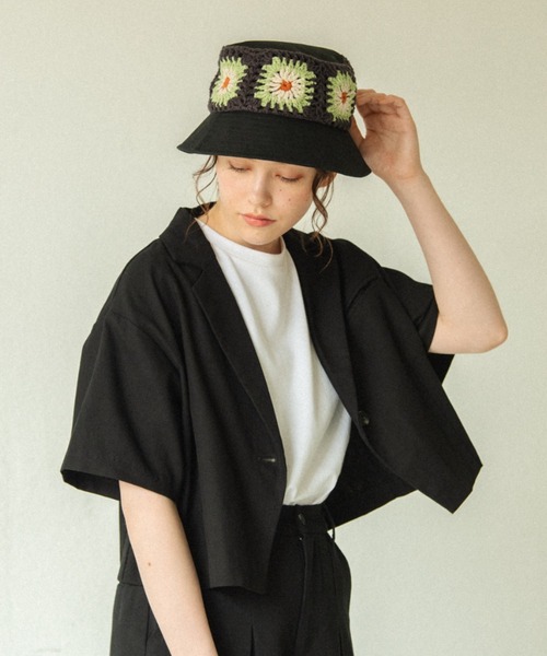 idem(イデム)の「【ZOZOTOWN限定】short sleeves jacket/ショート丈コットンジャケット(テーラードジャケット・レディース・ブラック/アイボリー/スモークピンク・FREE)」の21枚目の写真