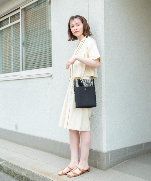 idem(イデム)の「【ZOZOTOWN限定】short sleeves jacket/ショート丈コットンジャケット(テーラードジャケット・レディース・ブラック/アイボリー/スモークピンク・FREE)」の4枚目の写真