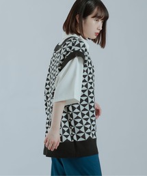 柄ニットベスト