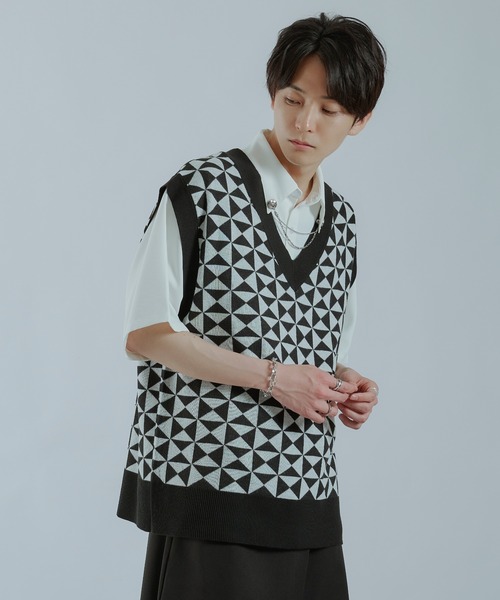 Ellno Loset（エルノロゼット）の「柄ニットベスト（ベスト）」 - WEAR