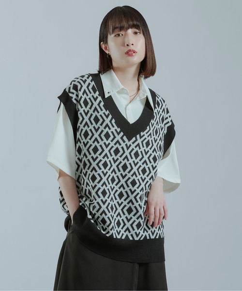 Ellno Loset（エルノロゼット）の「柄ニットベスト（ベスト・メンズ・ブラック/ブラック系その他2/ブラック系その他・MEDIUM/LARGE）」の15枚目の写真