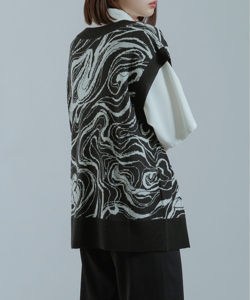 Ellno Loset（エルノロゼット）の「柄ニットベスト（ベスト・メンズ・ブラック/ブラック系その他2/ブラック系その他・MEDIUM/LARGE）」の22枚目の写真