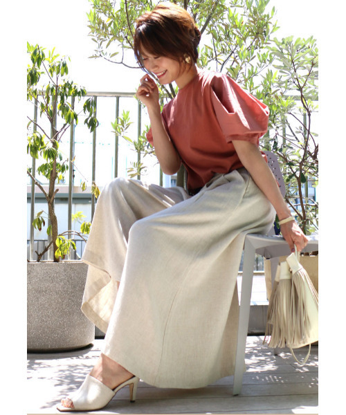 Ehre style(エーレスタイル)の「ノーストレスで涼しい麻混ワイドパンツ(その他パンツ・レディース・ブラック/アイボリー・FREE)」の6枚目の写真