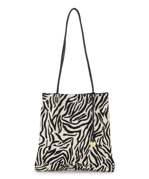 SHOO・LA・RUE（シューラルー）の「◆つまみハンドルトートバッグ（トートバッグ・レディース・ホワイト/ブラック/ダークグリーン/グレー/オレンジ/ブラック系3/アイボリー/ブラック系/ピンク系・00）」の11枚目の写真