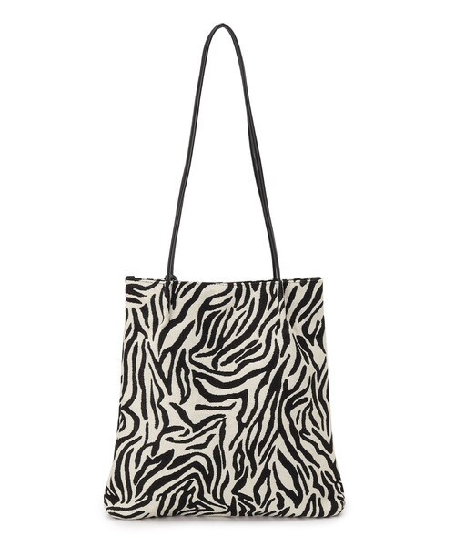 SHOO・LA・RUE（シューラルー）の「◆つまみハンドルトートバッグ（トートバッグ・レディース・ホワイト/ブラック/ダークグリーン/グレー/オレンジ/ブラック系3/アイボリー/ブラック系/ピンク系・00）」の13枚目の写真