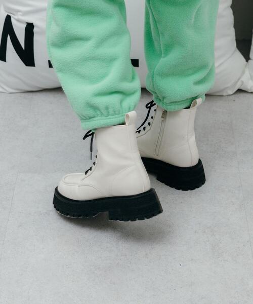CITEN（シテン）の「＜CITEN＞トラックソール レースアップ ブーツ（ブーツ・レディース・ホワイト/ブラック・23cm/23.5cm/24cm/24.5cm）」の5枚目の写真