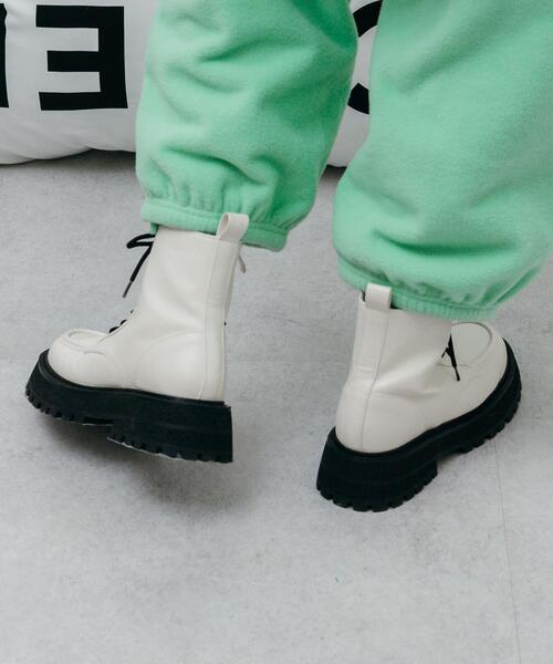 CITEN（シテン）の「＜CITEN＞トラックソール レースアップ ブーツ（ブーツ・レディース・ホワイト/ブラック・23cm/23.5cm/24cm/24.5cm）」の6枚目の写真