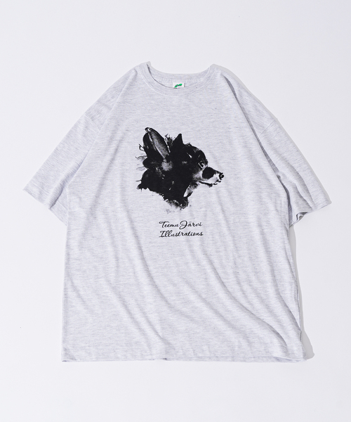 417 EDIFICE(フォーワンセブンエディフィス)の「【Teemu Jarvi / テームヤルヴィ】別注 DOG Tシャツ TENDER(Tシャツ/カットソー・メンズ・チャコールグレー・MEDIUM/LARGE)」の1枚目の写真