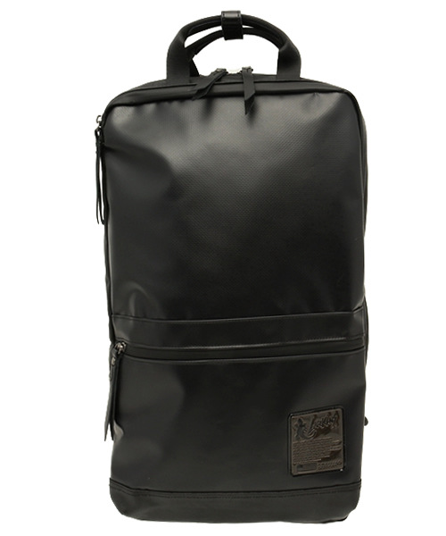 VENCEEXCHANGE(ヴァンスエクスチェンジ)の「LARKINS ラーキンスB BRIEFPACK (ショルダーバッグ・メンズ・ブラック/ダークグリーン・FREE)」の1枚目の写真