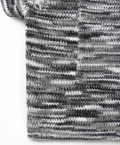 X-girl（エックスガール）の「MELANGE KNIT CARDIGAN（ニット/セーター・レディース・ブラック/グリーン/イエロー・ONE SIZE）」の17枚目の写真