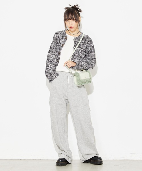X-girl(エックスガール)の「MELANGE KNIT CARDIGAN(ニット/セーター・レディース・ブラック/グリーン/イエロー・ONE SIZE)」の22枚目の写真