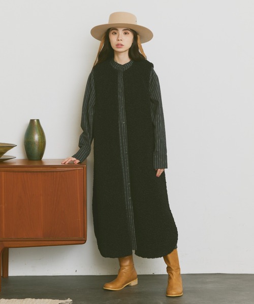 Libra Cue（リブラ キュー）の「ボアロングベスト（その他アウター・レディース・ブラック/アイボリー・FREE）」の2枚目の写真