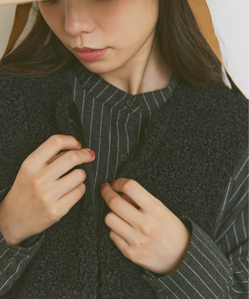 Libra Cue（リブラ キュー）の「ボアロングベスト（その他アウター・レディース・ブラック/アイボリー・FREE）」の14枚目の写真