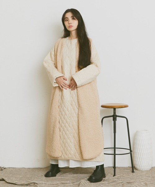 Libra Cue（リブラ キュー）の「ボアロングベスト（その他アウター・レディース・ブラック/アイボリー・FREE）」の7枚目の写真